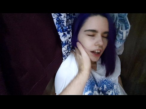 ❤️ Našel jsem svou sestru ve skříni a pomohl jí udělat se ️ Kvalitní sex u cs.fullsexmovs.ru